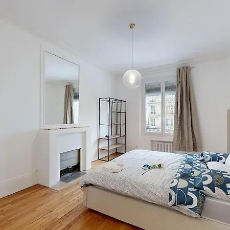 Hyatt-arc De Triomphe *