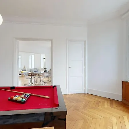 Hyatt-arc De Triomphe Appartement